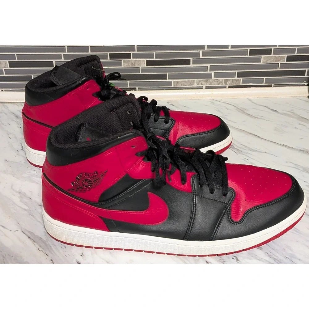 Nike Air Jordan 1 Mid Banned‎ Red Black & White Leather Shoes Men's Size 18
